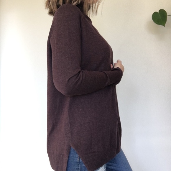 NWT Old Navy Burgundy Turtleneck Sweater, size Medium ♥️ - Picture 3 of 7